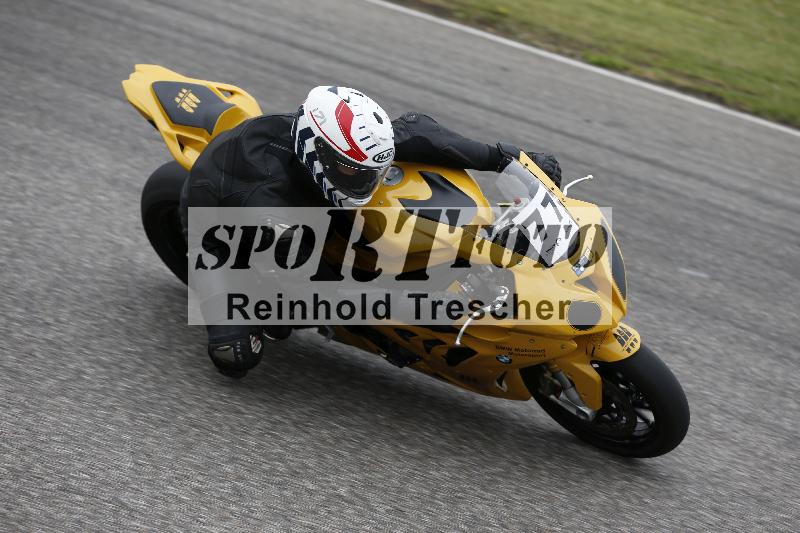 Archiv-2025/08 20.04.2025 Speer Racing ADR/Gruppe gelb/77